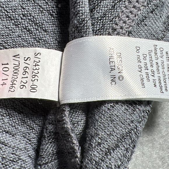 Athleta No Sweatin It Sharkbite Gray Crew Neck Pullover Sweater Women’s Size: S - Picture 13 of 13